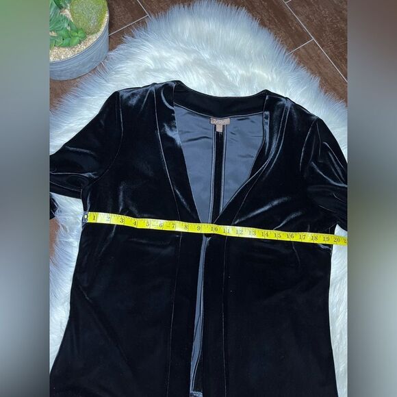 Tesori Black velvet 1 button cardigan sz large - Picture 4 of 6